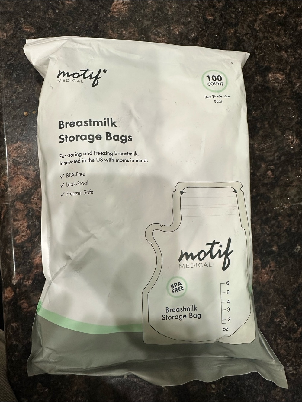 Motif Medical Breastmilk Storage Bags 500- White with Green Accents